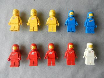 Lego poppetjes, astronauten (10 stuks) beschikbaar voor biedingen