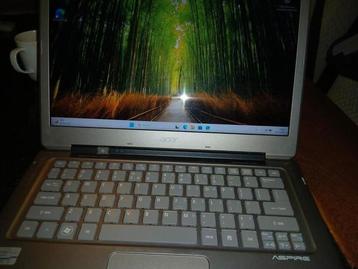 Te koop Acer Aspire.  beschikbaar voor biedingen