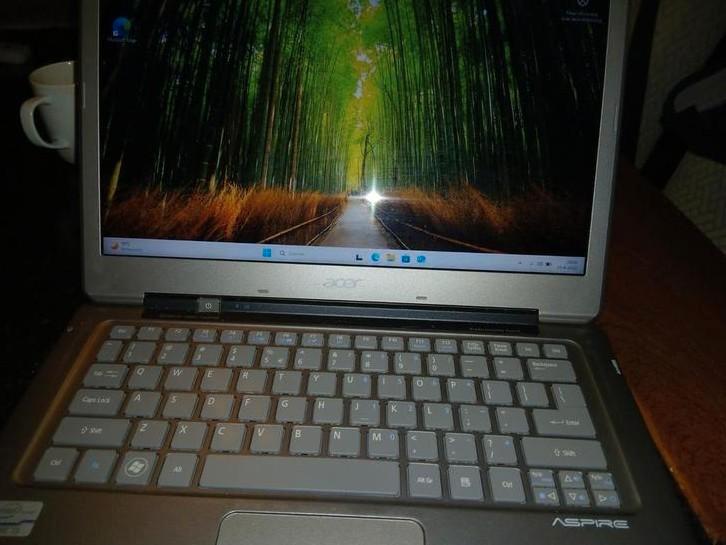 Te koop Acer Aspire., Computers en Software, Windows Laptops, Refurbished, 13 inch, SSD, 2 tot 3 Ghz, 4 GB, Qwerty, Met videokaart