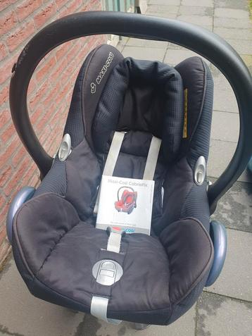Maxi-Cosi CabrioFix met joolz adapters kinderwagen beschikbaar voor biedingen