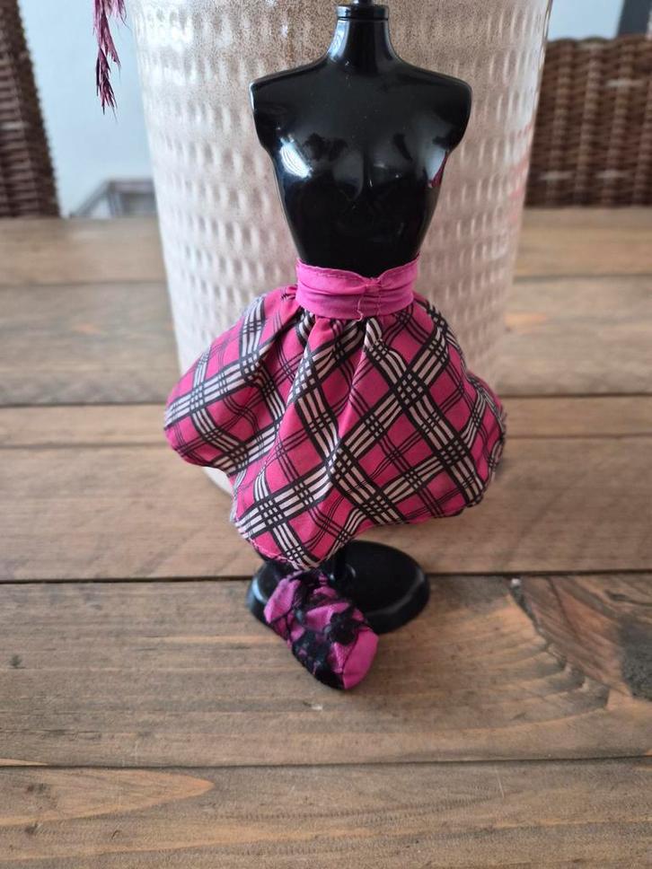 Vintage Barbie Dinner Date Fashion jaren 90, Verzamelen, Poppen, Zo goed als nieuw, Kleertjes, Ophalen of Verzenden