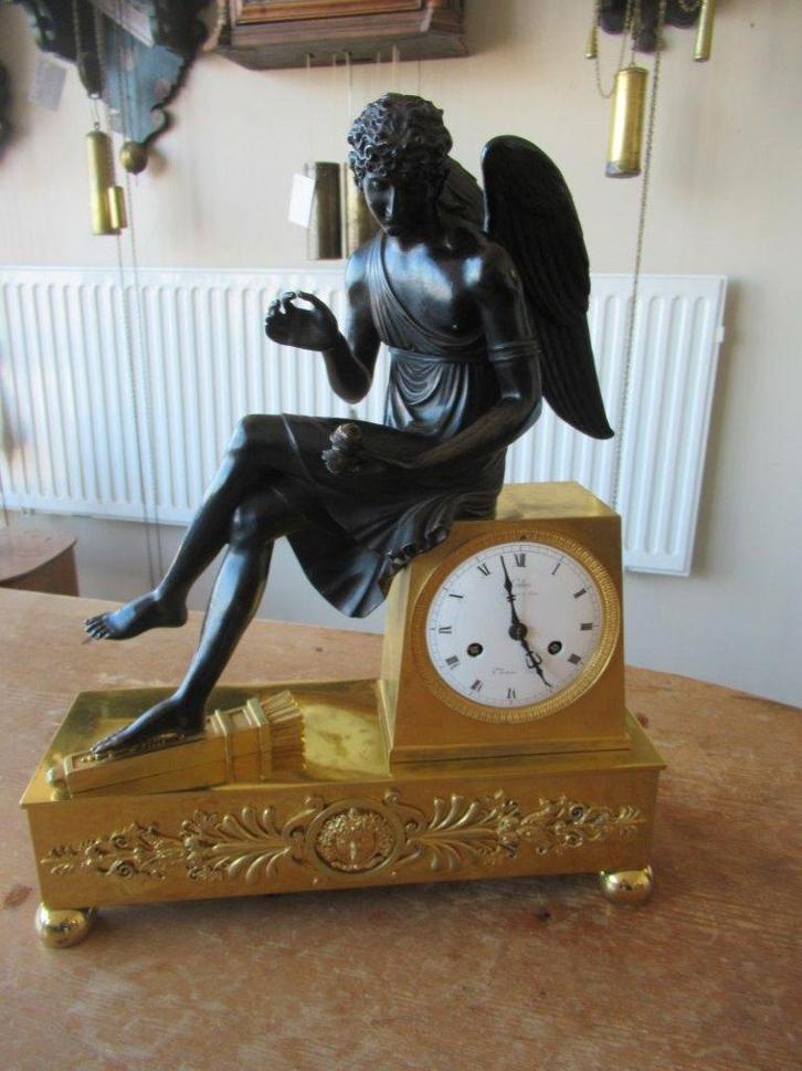 Oer 11473 ANTIEK Empire touwtje pendule met Engel, 1810-1820, Antiek en Kunst, Antiek | Klokken, Ophalen