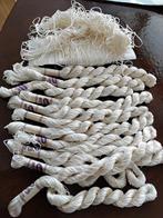 12 strengetjes Borduurgaren koordzijde of haken, Hobby en Vrije tijd, Ophalen of Verzenden, Zo goed als nieuw, Borduurgaren of Zijde