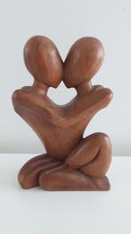 Houten beeld / houtsnijwerk uit Bali love, Antiek en Kunst, Ophalen of Verzenden