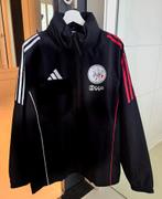 Ajax regenjas maat medium, Verzenden, Zo goed als nieuw, Maat 48/50 (M), Voetbal
