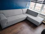 Strakke hoekbank lichtgrijs €400, Ophalen, Gebruikt, Stof