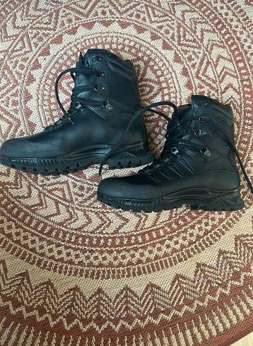 Meindl schoenen maat 44 beschikbaar voor biedingen