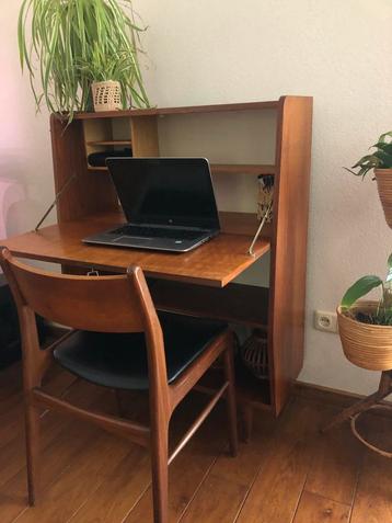 Vintage Secretaire Kast Jaren 60 beschikbaar voor biedingen