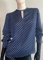 Schattige en  mooie blouse in maat S-M in nieuw staat, Kleding | Dames, Blouses en Tunieken, Ophalen of Verzenden, Zo goed als nieuw