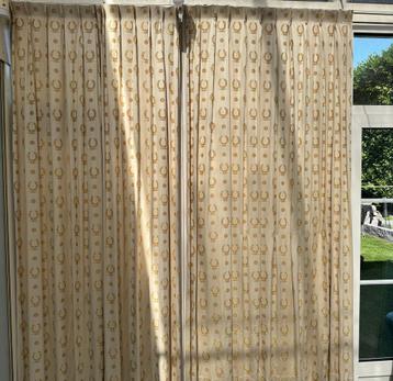 Crème/Beige Gordijnen met Klassiek Motief Lauwerkrans beschikbaar voor biedingen