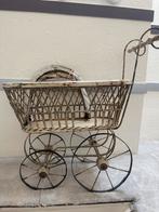 Antieke Poppenwagen met Beschadigingen, Ophalen of Verzenden