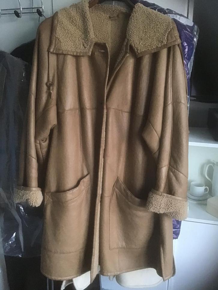 Werner Christ Lammy coat, Kleding | Dames, Jassen | Winter, Zo goed als nieuw, Maat 42/44 (L), Bruin, Ophalen of Verzenden