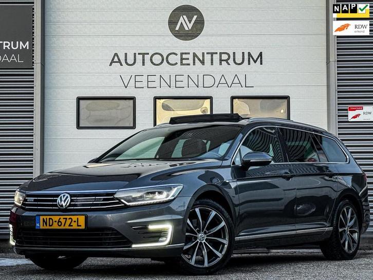 Volkswagen Passat GTE 1.4 TSI DSG Highline PANO/VIRTUAL/TREK, Auto's, Volkswagen, Bedrijf, Te koop, Passat, ABS, Achteruitrijcamera