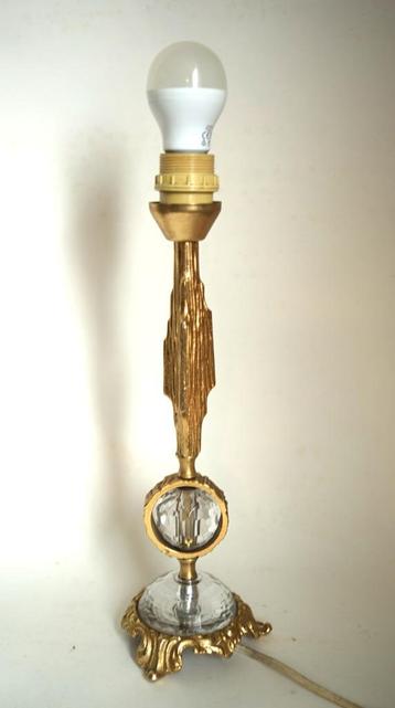 vintage tafellamp hollywood brutalist messing geslepen glas beschikbaar voor biedingen