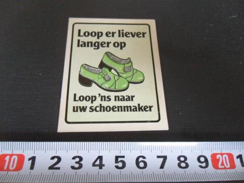 sticker strip meisjes schoenen loop 'ns naar uw schoenmaker, Verzamelen, Stickers, Zo goed als nieuw, Bedrijf of Vereniging, Ophalen