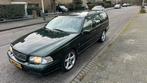 Youngtimer Volvo V70 2.3 T-5 AUT 1998 Groen (lPG), Auto's, 1750 kg, Beige, 1500 kg, 83 €/maand