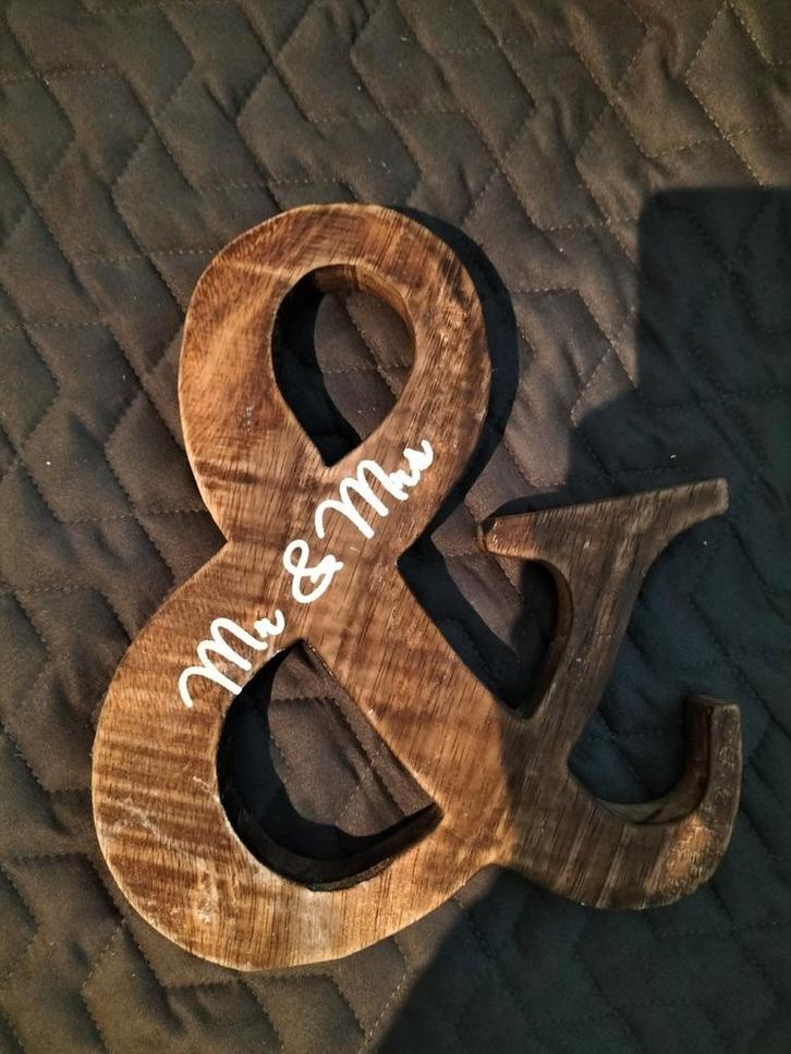 Bruiloft Decoratie: & met Mr & Mrs, Huis en Inrichting, Woonaccessoires | Wanddecoraties, Ophalen of Verzenden