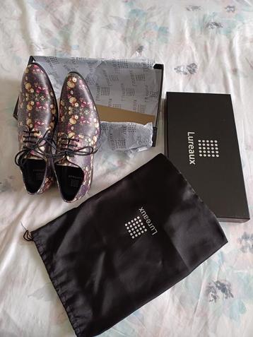 Lureaux Peony (pioenrozen) luxe schoenen- maat 41 beschikbaar voor biedingen