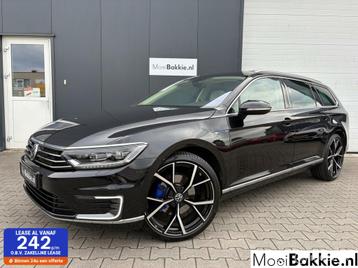 Volkswagen Passat Var. 1.4 TSI GTE Trekhaak / Pano / 20" LM beschikbaar voor biedingen