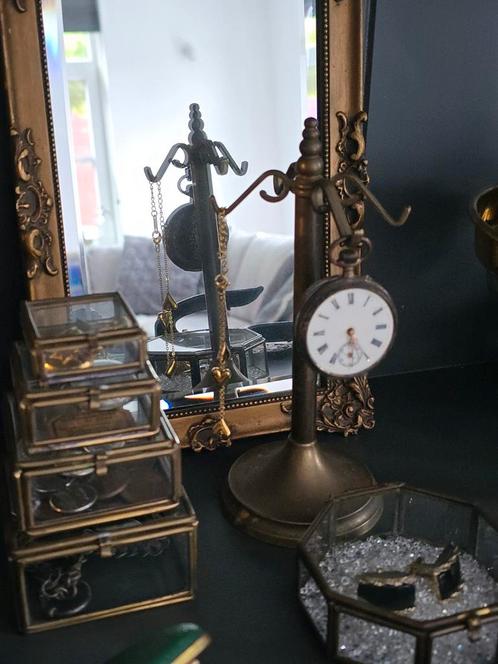 Antieke koperen sieradenstandaard met 4 haakjes €20, Antiek en Kunst, Antiek | Koper en Brons, Koper, Ophalen of Verzenden