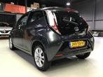Toyota Aygo 1.0 VVT-i x-play I Airco I Led verlichting I New, Voorwielaandrijving, Stof, Gebruikt, Euro 6