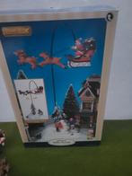 Lemax item: Santa Claus Is Coming To Town, kerstman vliegend, Ophalen of Verzenden, Gebruikt