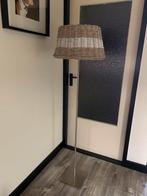 Mooie rvs staande lampen met rieten kap, Ophalen, Gebruikt, Metaal, 150 tot 200 cm