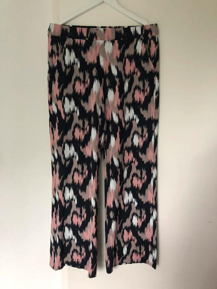 NIEUWE broek met print van Studio Anneloes, Kleding | Dames, Broeken en Pantalons, Nieuw, Maat 42/44 (L), Zwart, Lang, Verzenden