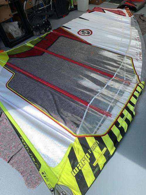 Windsurfzeilen NORTH-WARP 5 stuks voor €200,-!!!, Watersport en Boten, Windsurfen, Gebruikt, Zeil, Minder dan 250 cm, Met draagtas