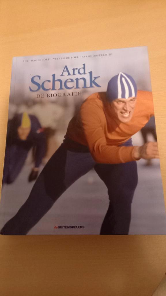 Bert Wagendorp - Ard Schenk, Boeken, Sportboeken, Zo goed als nieuw, Balsport, Ophalen of Verzenden