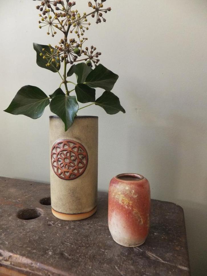 boho 70s set vintage vazen vaasje & bloempot tremar keltisch, Huis en Inrichting, Woonaccessoires | Vazen, Ophalen