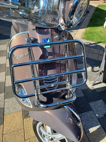 Vespa LXV 50cc. 4 takt. 06210 km. Eerst lezen!!! beschikbaar voor biedingen
