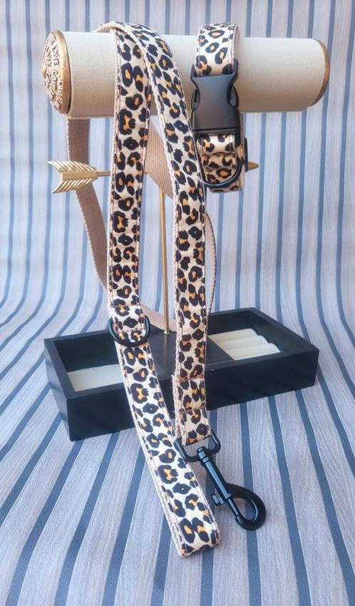 Nieuw mooie set luipaard print halsband en riem, Dieren en Toebehoren, Hondenriemen, Nieuw, Ophalen of Verzenden