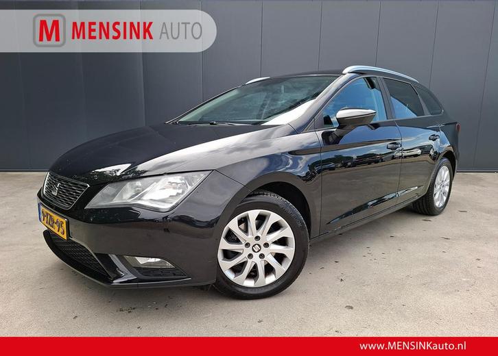 SEAT León ST 1.2 TSI Style NAVI CRUISE ECC TREKHAAK, Auto's, Seat, Te koop, Leon, ABS, Airbags, Airconditioning, Alarm, Bluetooth