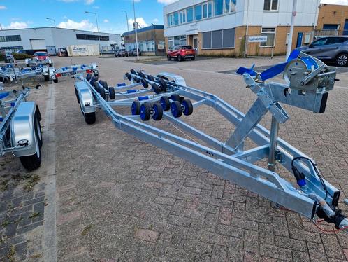 Vlemmix Flex-roll tandemas met wegklapbare LED verlichting !, Watersport en Boten, Boottrailers, Zo goed als nieuw, Ophalen