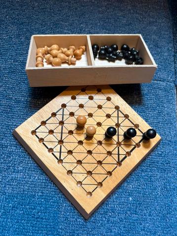 Halma beschikbaar voor biedingen