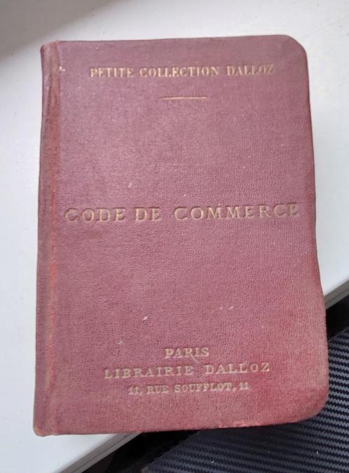 Code de Commerce 1931, Boeken, Politiek en Maatschappij, Gelezen, Juridisch en Recht, Europa, Ophalen of Verzenden