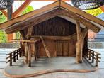 Grote Kerststal met Kerstgroep. Bekijk foto’s voor  details., Ophalen, Gebruikt, Hout, Bruin