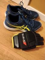Zaal hockey schoenen maat 41,5 + handschoen, Sport en Fitness, Hockey, Ophalen of Verzenden, Zo goed als nieuw, Schoenen