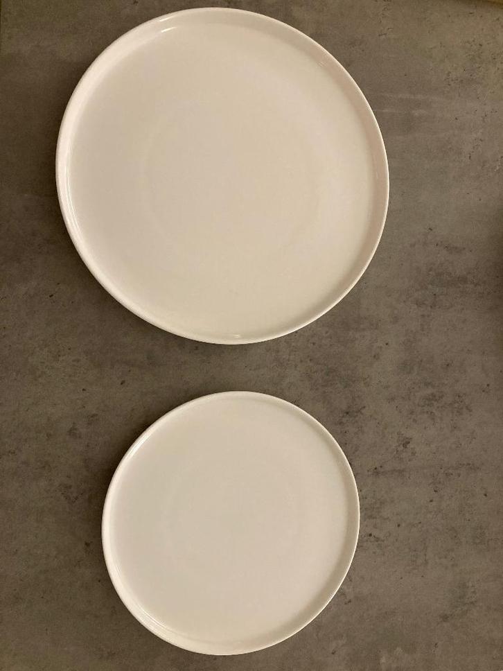 Borden Vienna Blokker dinerborden en ontbijtborden, Huis en Inrichting, Keuken | Servies, Zo goed als nieuw, Bord(en), Overige stijlen