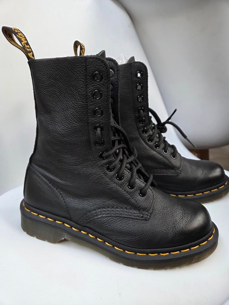 Dr. Martens Pascal V1490 zacht Leer - Maat 38 Dr Martens, Kleding | Dames, Schoenen, Zwart, Lage of Enkellaarzen, Nieuw, Ophalen of Verzenden