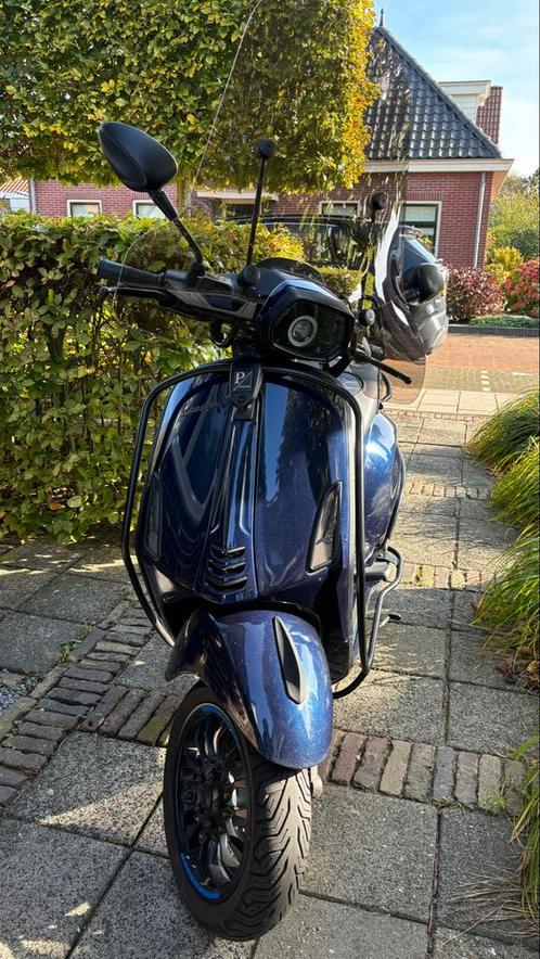 Vespa Sprint 2018 - Donkerblauw, Fietsen en Brommers, Scooters | Vespa, Gebruikt, Overige modellen, Maximaal 25 km/u, Benzine