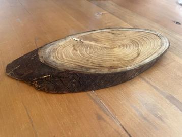 2 Rustic Wooden Trivets/2 Rustieke Houten Onderzetters beschikbaar voor biedingen