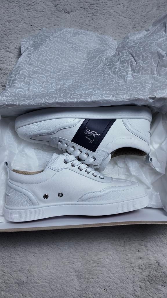Christian Louboutin retro, Christian Louboutin, Wit, Ophalen of Verzenden, Sneakers of Gympen