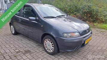 Fiat Punto 1.2-16V HLX beschikbaar voor biedingen