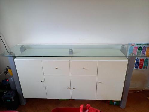 wit dressoir met glas, Huis en Inrichting, Kasten | Dressoirs, Gebruikt, 150 tot 200 cm, 25 tot 50 cm, Met lade(s), Met deur(en)