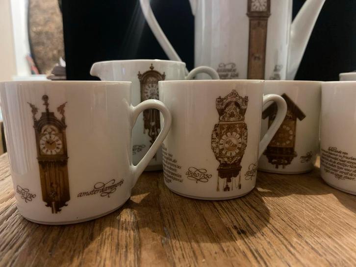 Nutroma Klokkenservies Mitterteich Bavaria Jaren '70, Antiek en Kunst, Antiek | Servies compleet, Ophalen