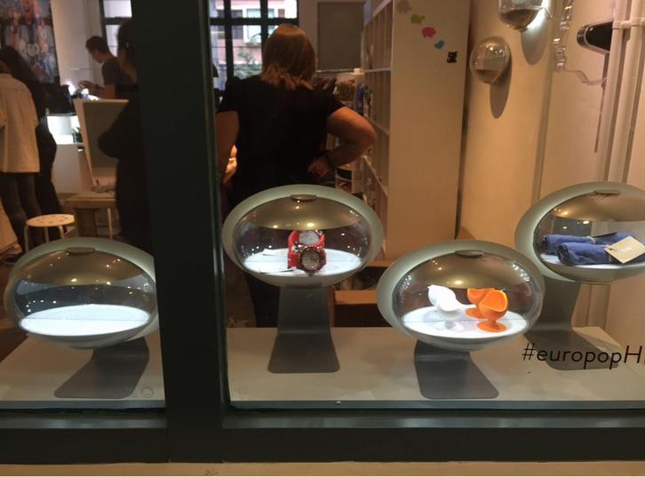 Mini vitrine, dimbare LED – als presentatie er echt toe doet, Zakelijke goederen, Partijgoederen en Retail | Partijgoederen, Huis en Inrichting