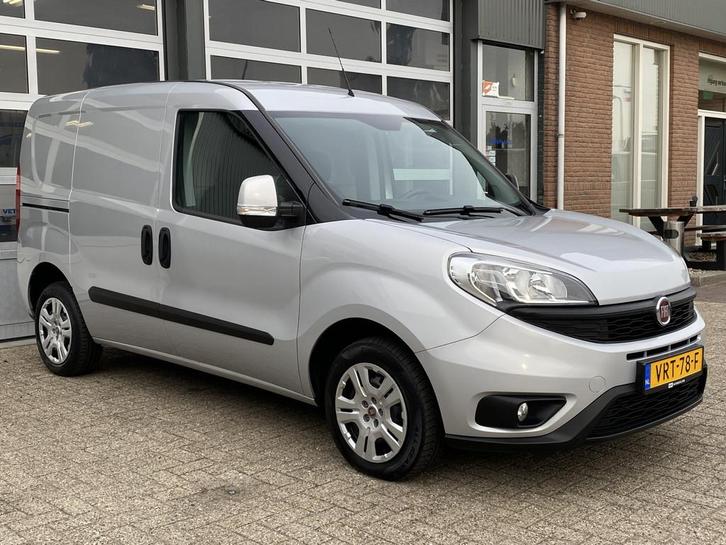 Fiat Dobló Cargo 1.3 MJ L1H1 SX 90pk Btw en Bpm vrij Airco, Auto's, Bestelauto's, Bedrijf, Te koop, ABS, Airbags, Airconditioning