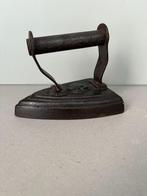 Oud strijkijzer, Antiek en Kunst, Antiek | Gereedschap en Instrumenten, Ophalen of Verzenden